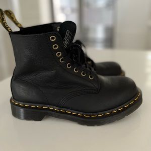 Doc Martens Boots